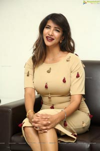 Lakshmi Manchu Photos