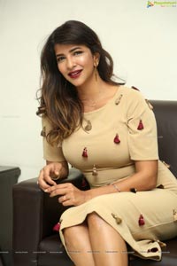 Lakshmi Manchu Photos