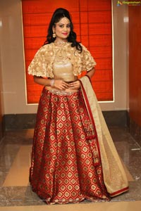 Model Mahekhanita Murthy