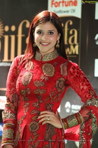 Mannara Chopra