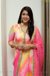 Mannara Chopra