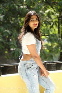 Heroine Neha Deshpande