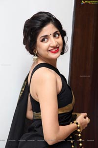 Poonam Kaur Black Saree