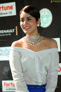 Raashi Khanna