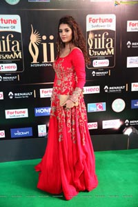 Ritika Singh IIFA 2017