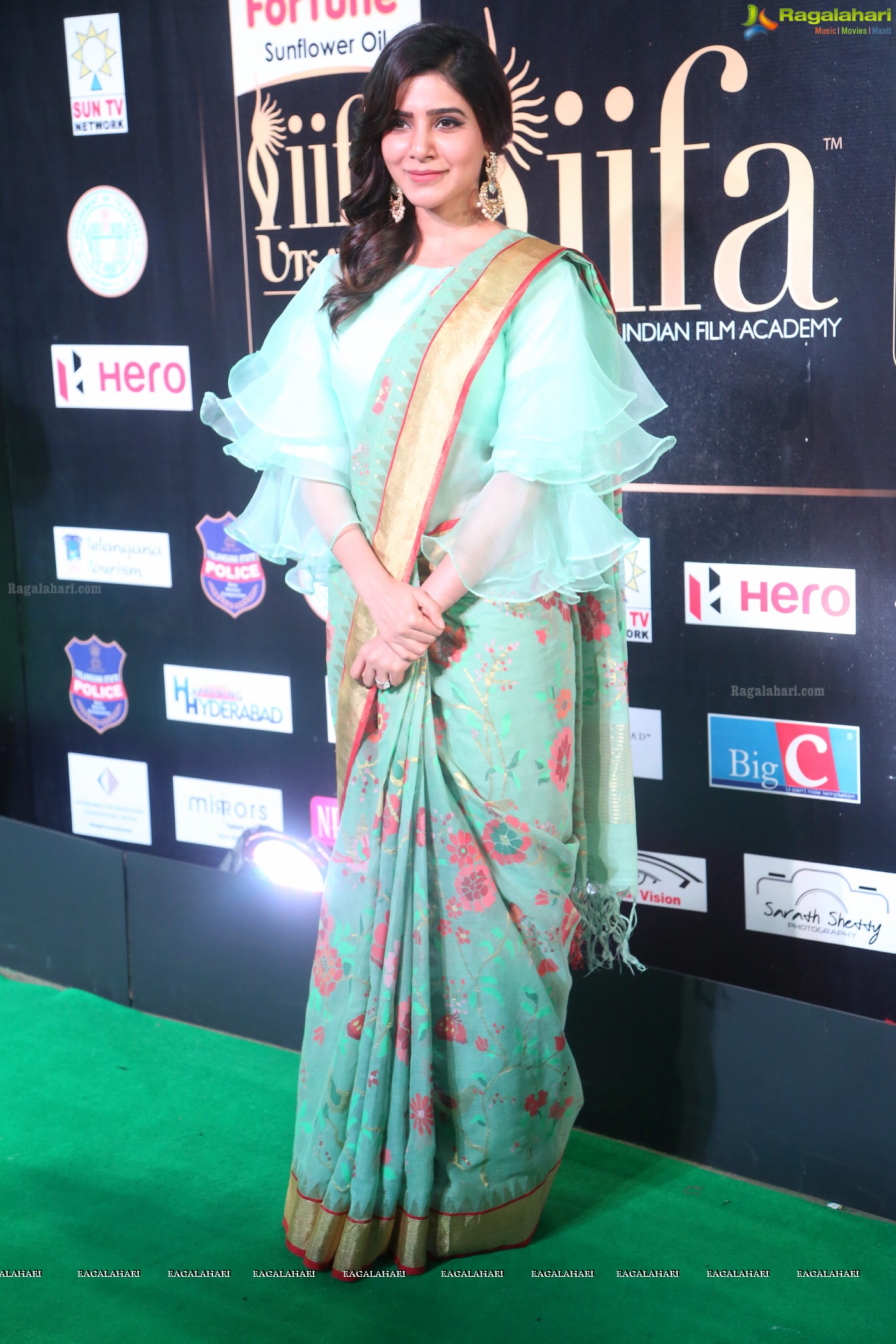 Samantha at IIFA Utsavam 2017