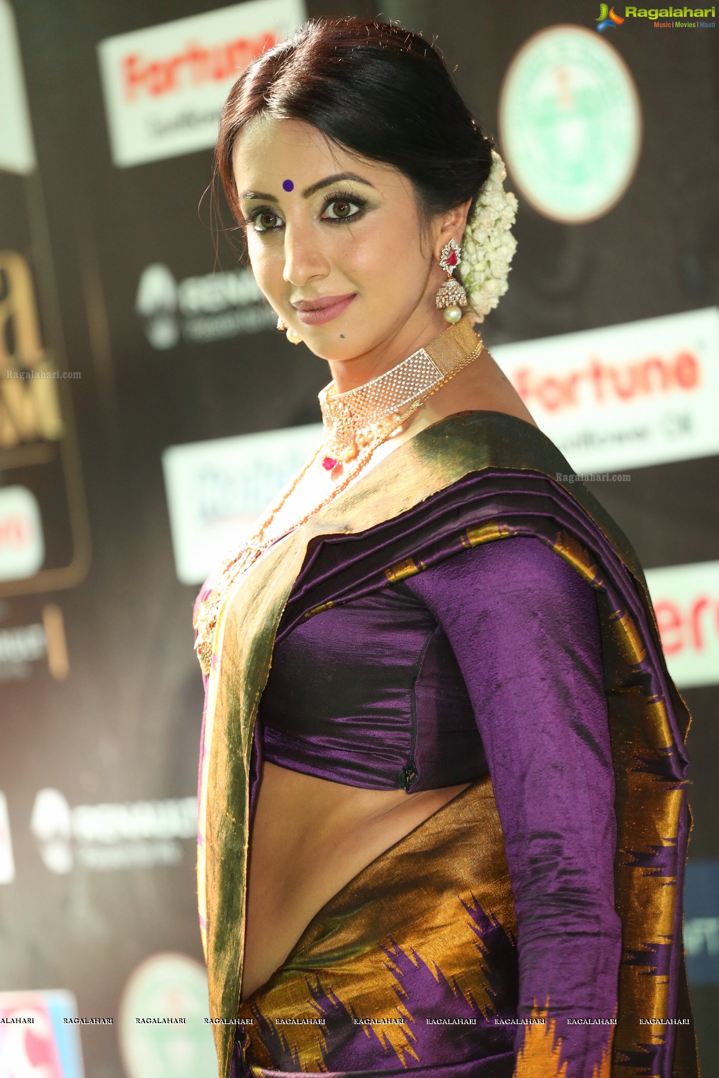 Sanjjanaa (Posters)