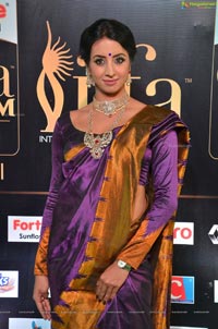 Sanjjanaa IIFA 2017