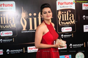 Shraddha Srinath IIFA 2017