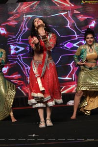 Sunny Leone Dance