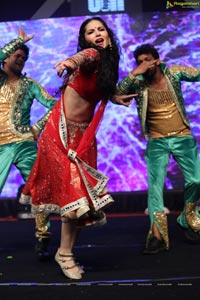 Sunny Leone Dance