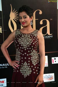 Tejaswini Prakash IIFA Utsavam 2017