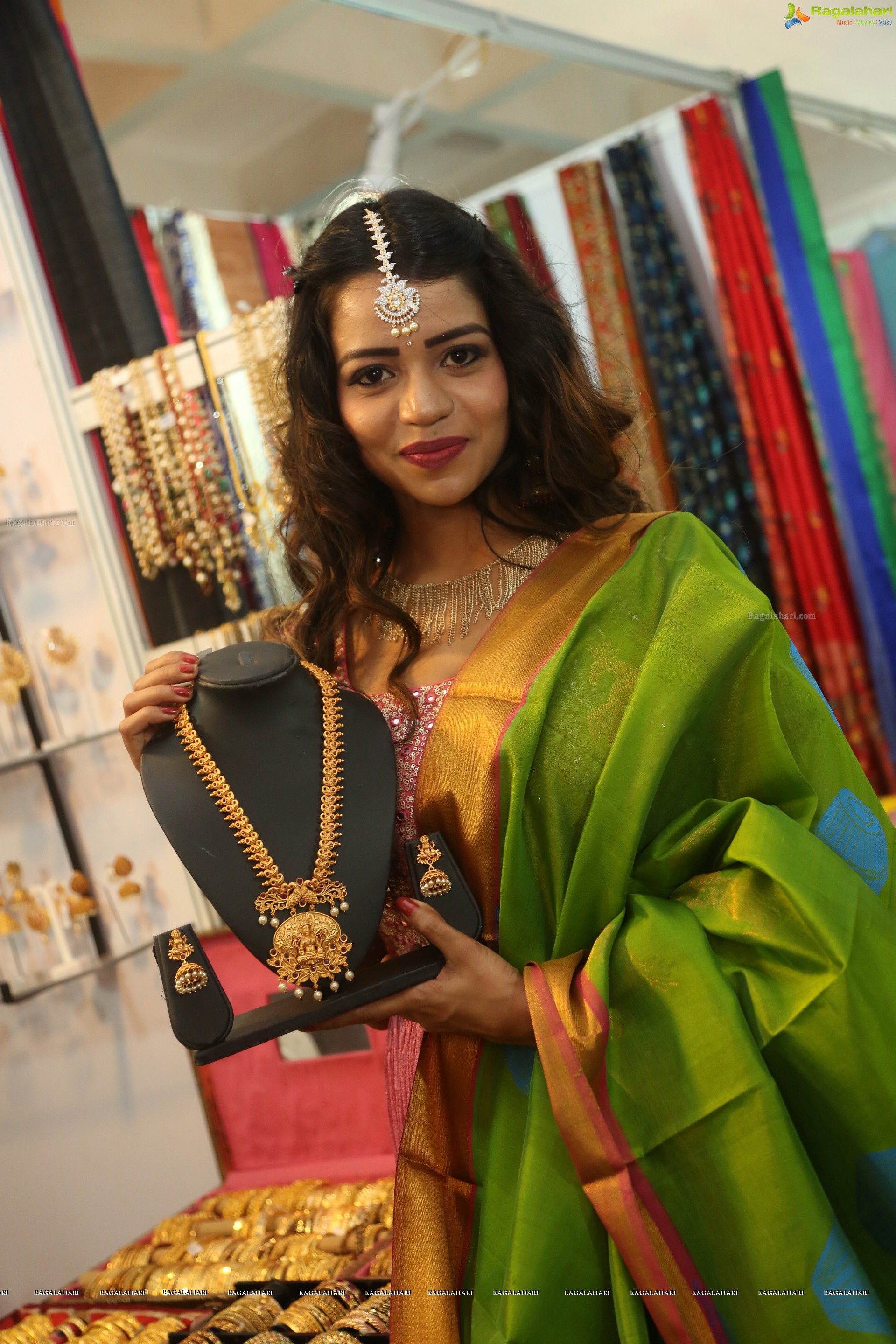 Bhyavya Sri at National Silk Expo launch