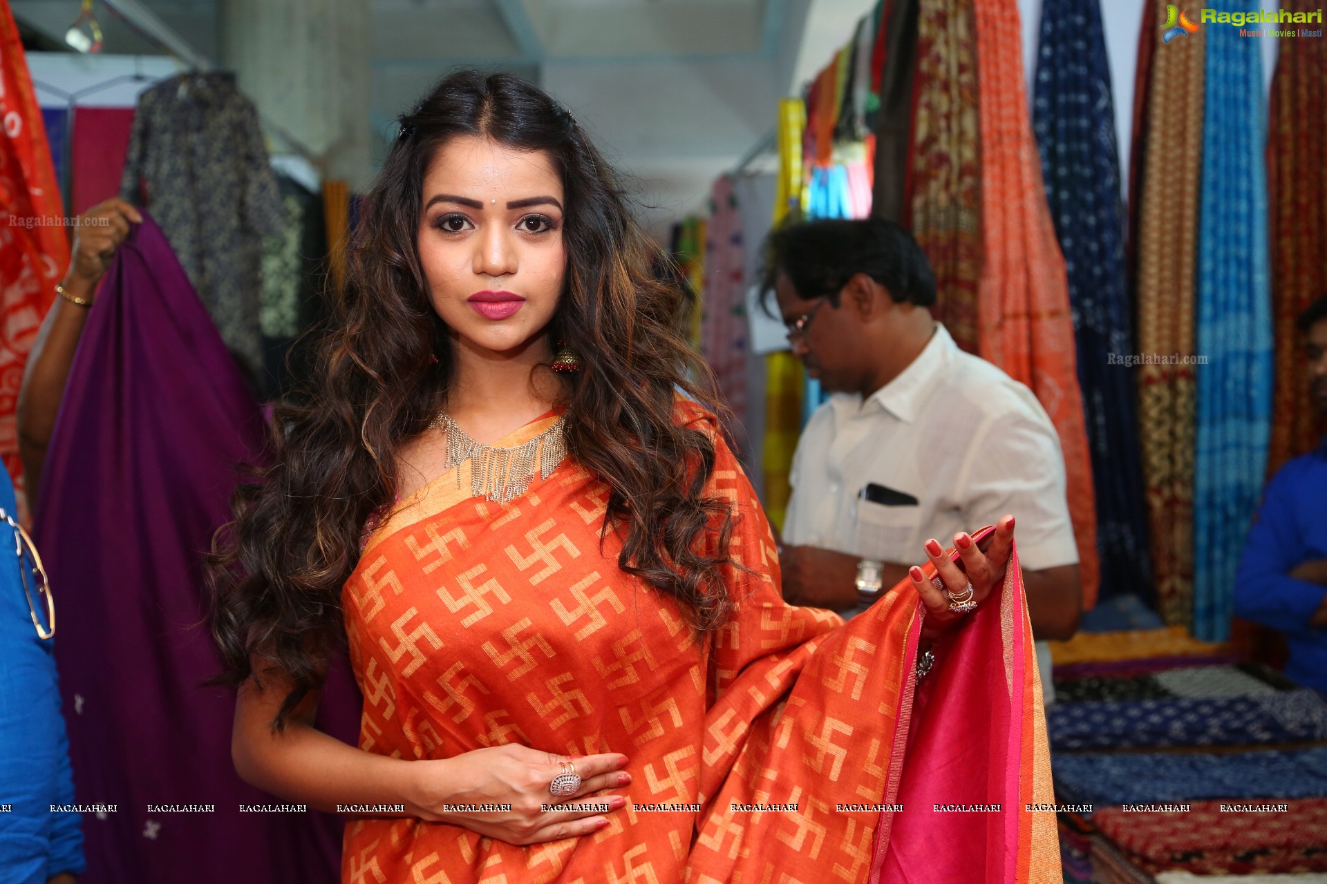 Bhyavya Sri at National Silk Expo launch