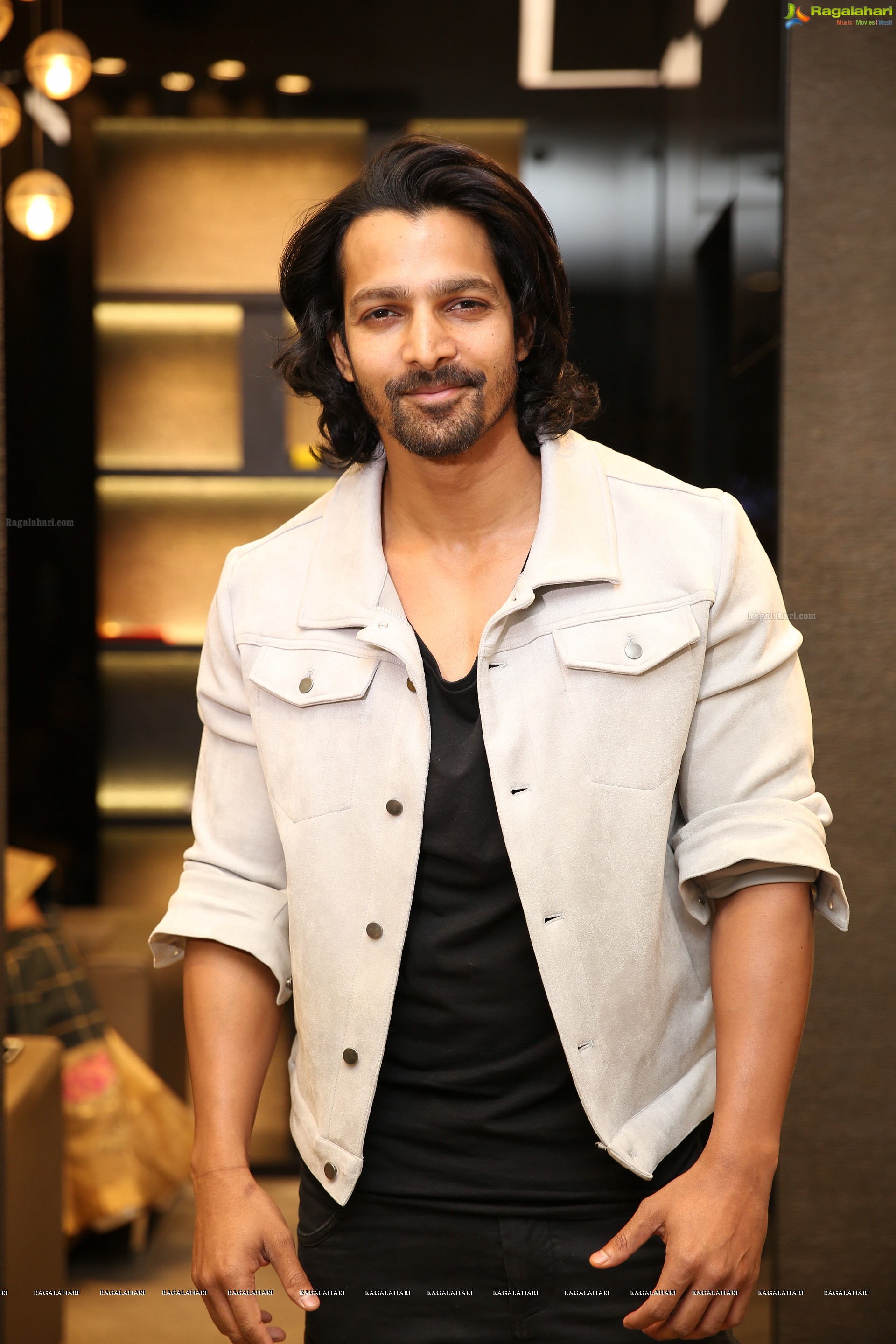 Harshavardhan Rane at Samsung Galaxy S9 launch - HD Gallery