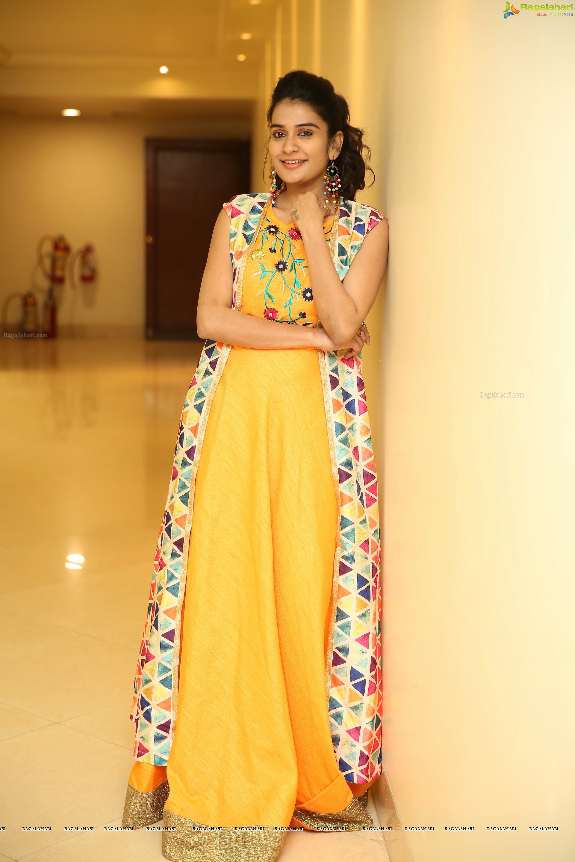 Jenny Honey at Khawaaish Lifestyle Exhibition Launch - HD Gallery