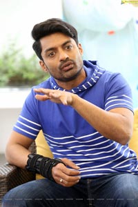 Kalyan Ram HD Photos