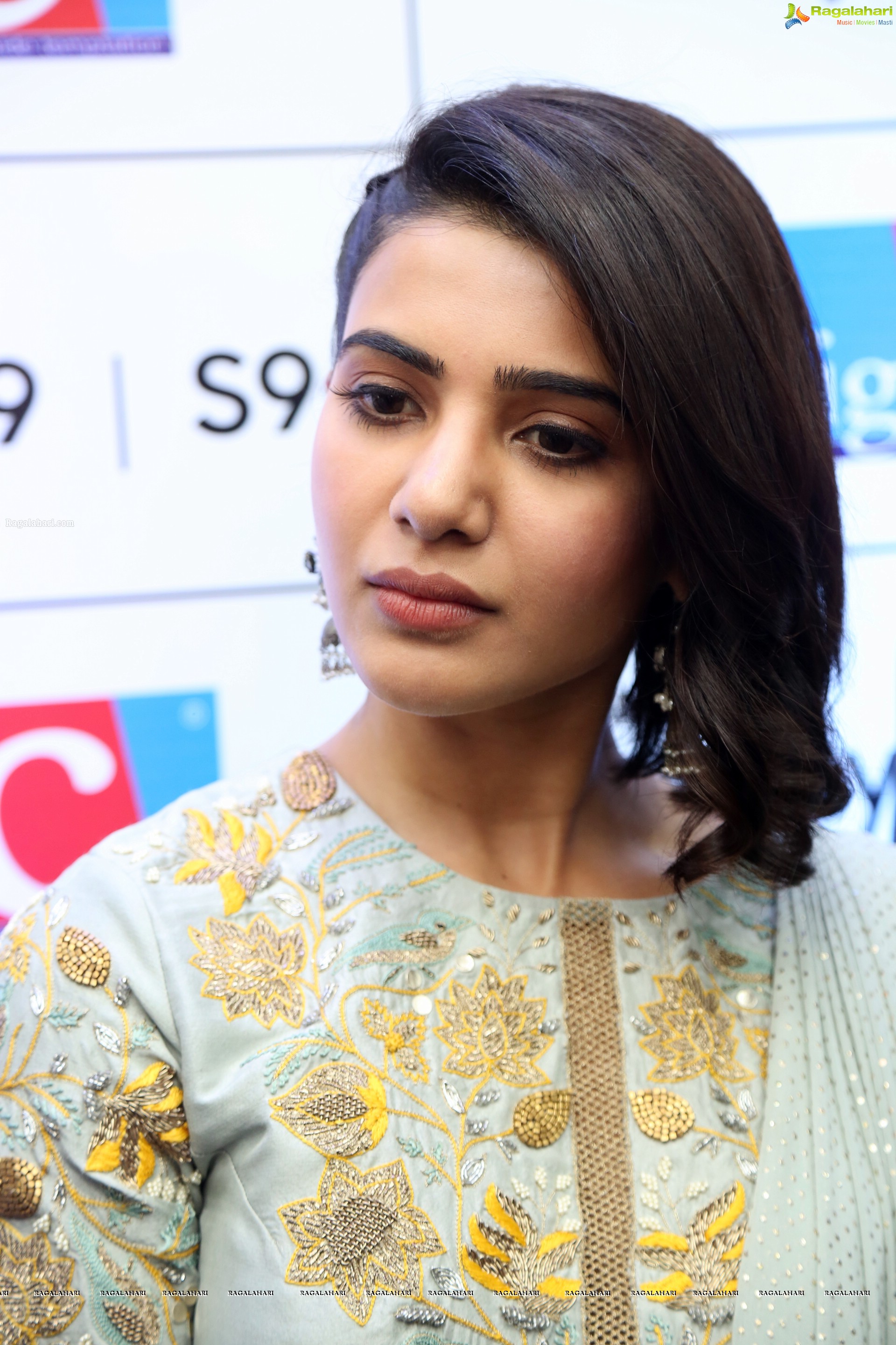 Samantha at Samsung Galaxy S9 launch, HD Gallery