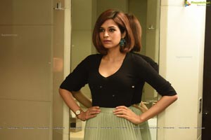 Shraddha Das in Long Green Skirt