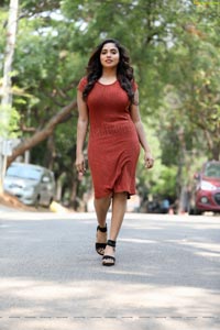 Telugu Actress Karunya Chowdary