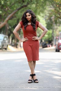 Telugu Actress Karunya Chowdary