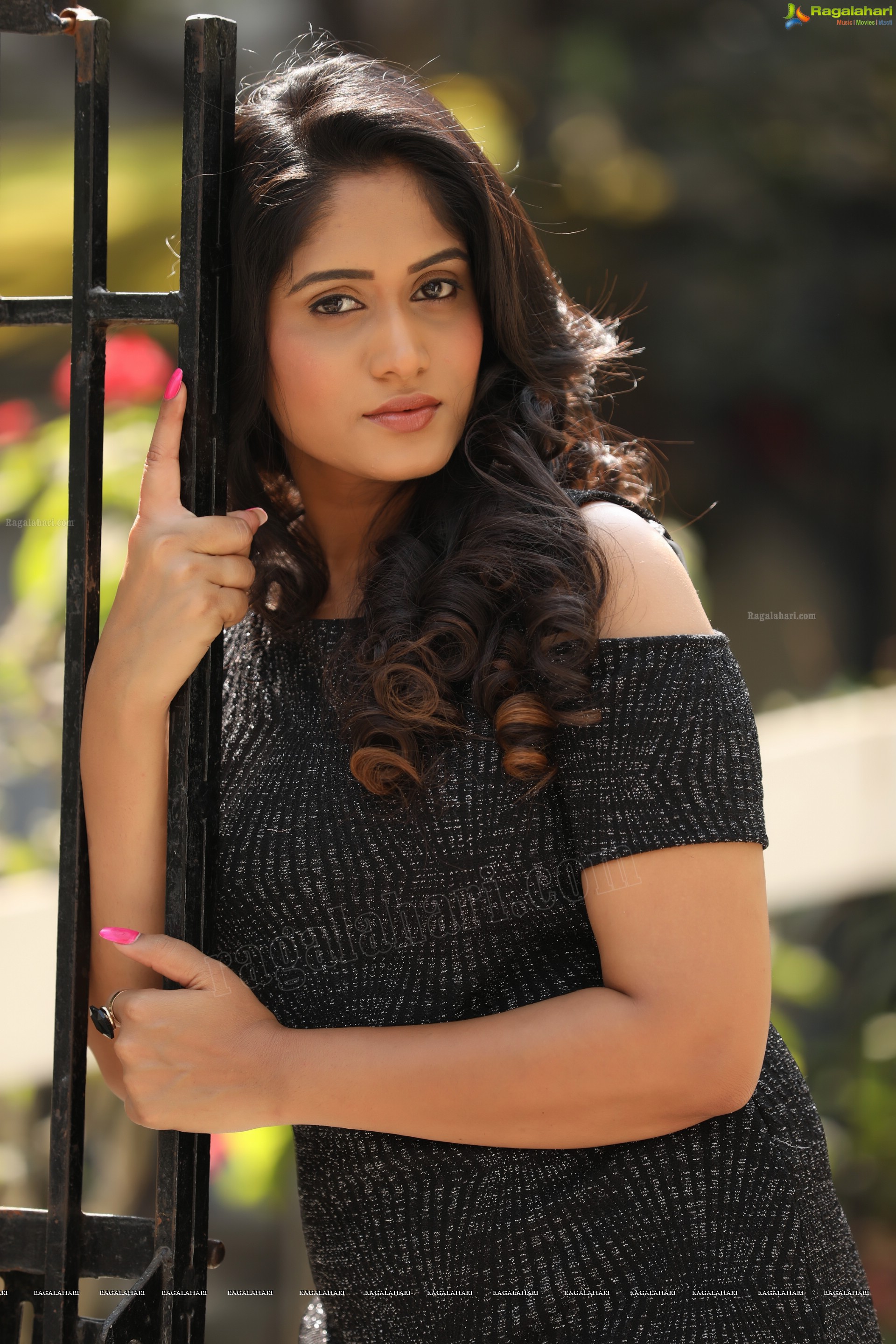 Sowmya Venugopal (Exclusive) (High Definition)