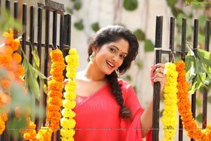 Sowmya Venugopal HD Photos