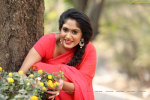 Sowmya Venugopal HD Photos