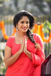 Sowmya Venugopal HD Photos