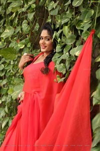 Sowmya Venugopal HD Photos