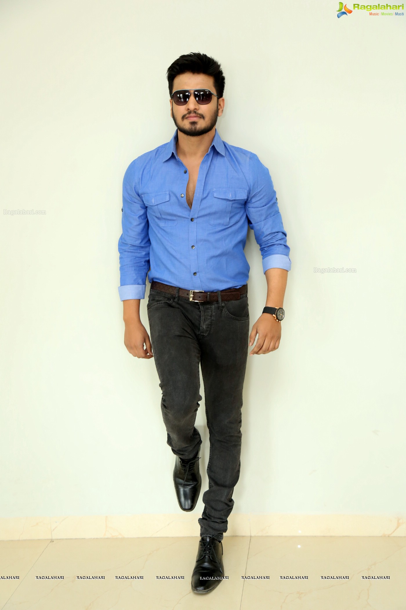 Nikhil Siddharth at kirrak Party press meet (Posters)