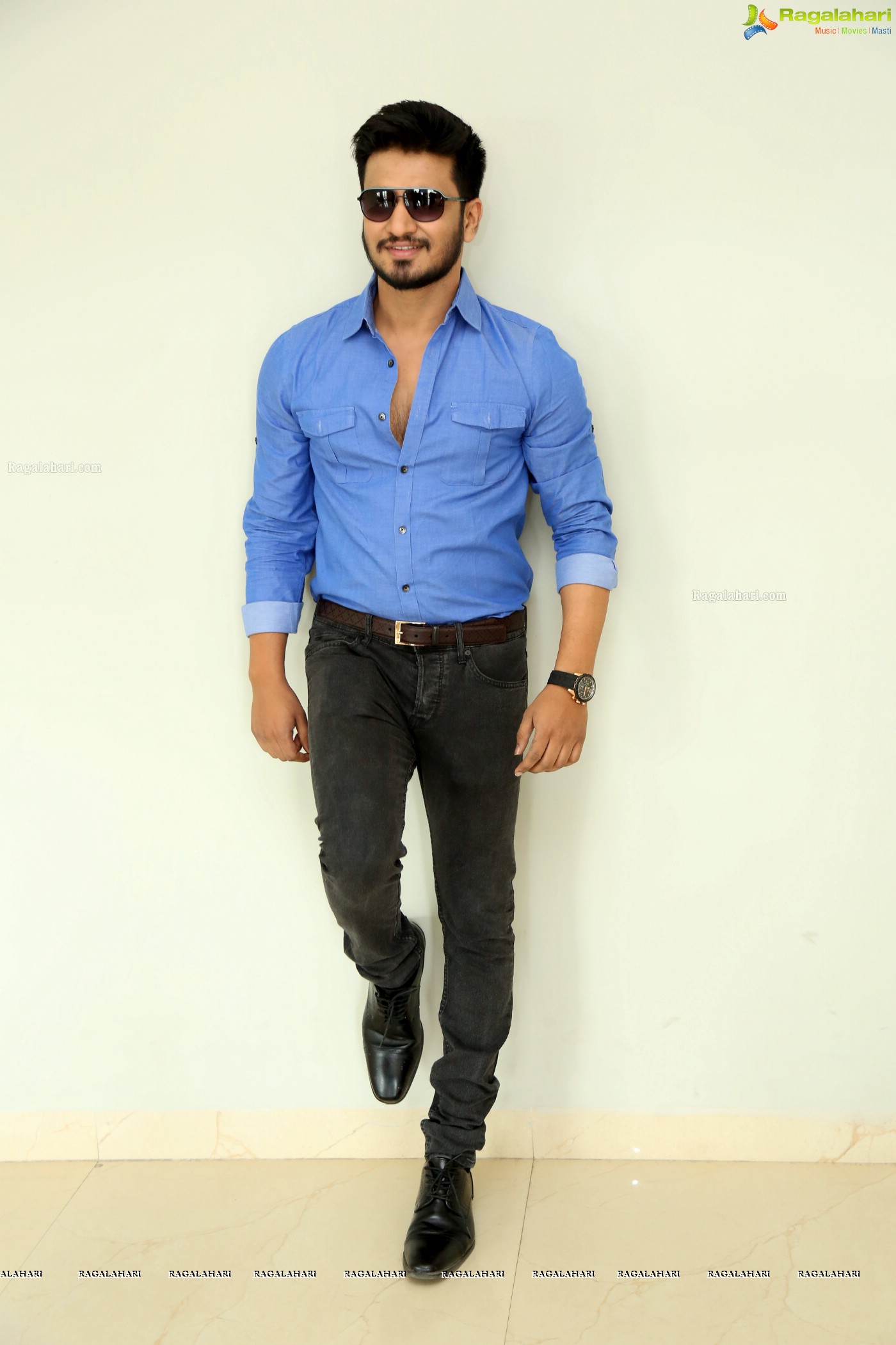 Nikhil Siddharth at kirrak Party press meet (Posters)