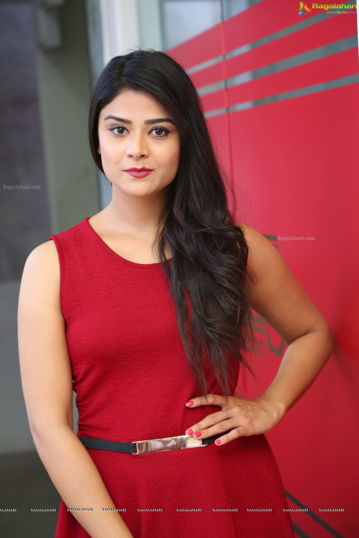 Priyanka Sharma at Habib's Salon Launch (Posters)