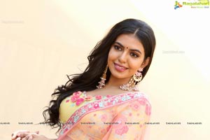 2 States Heroine Shivani Rajasekhar