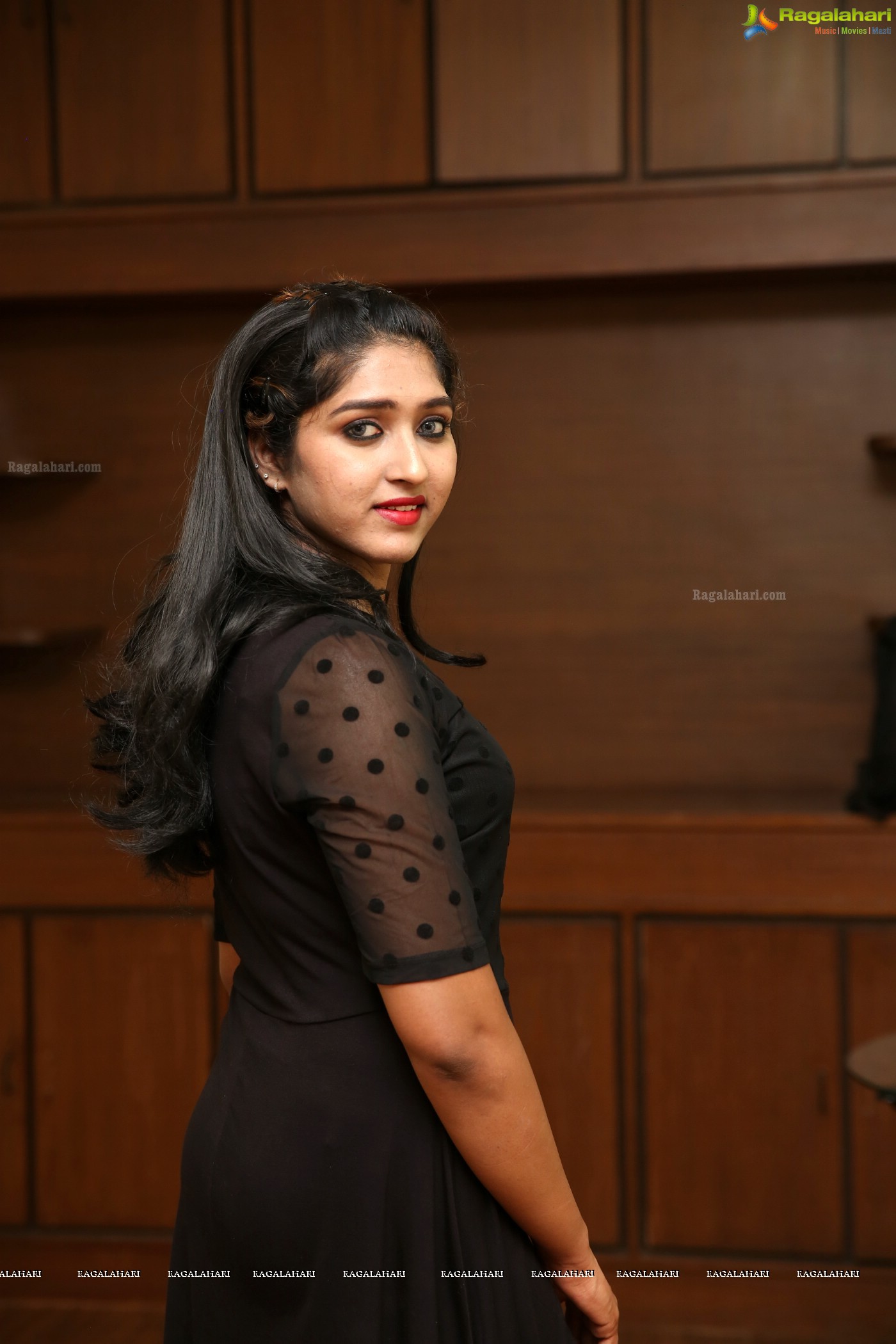 Sowmya At Desire Designer Exhibition Curtain Raiser (Posters)