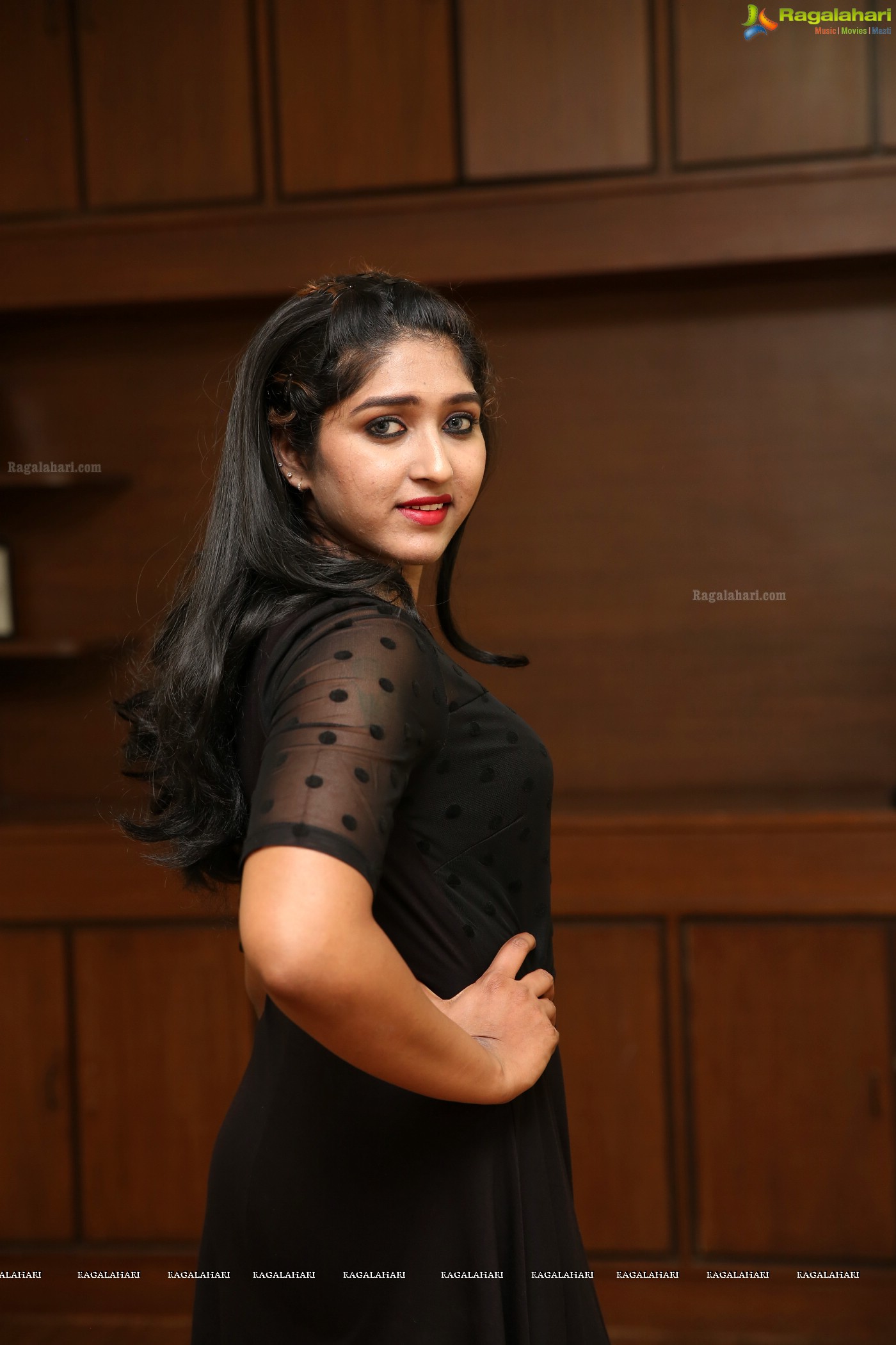 Sowmya At Desire Designer Exhibition Curtain Raiser (Posters)