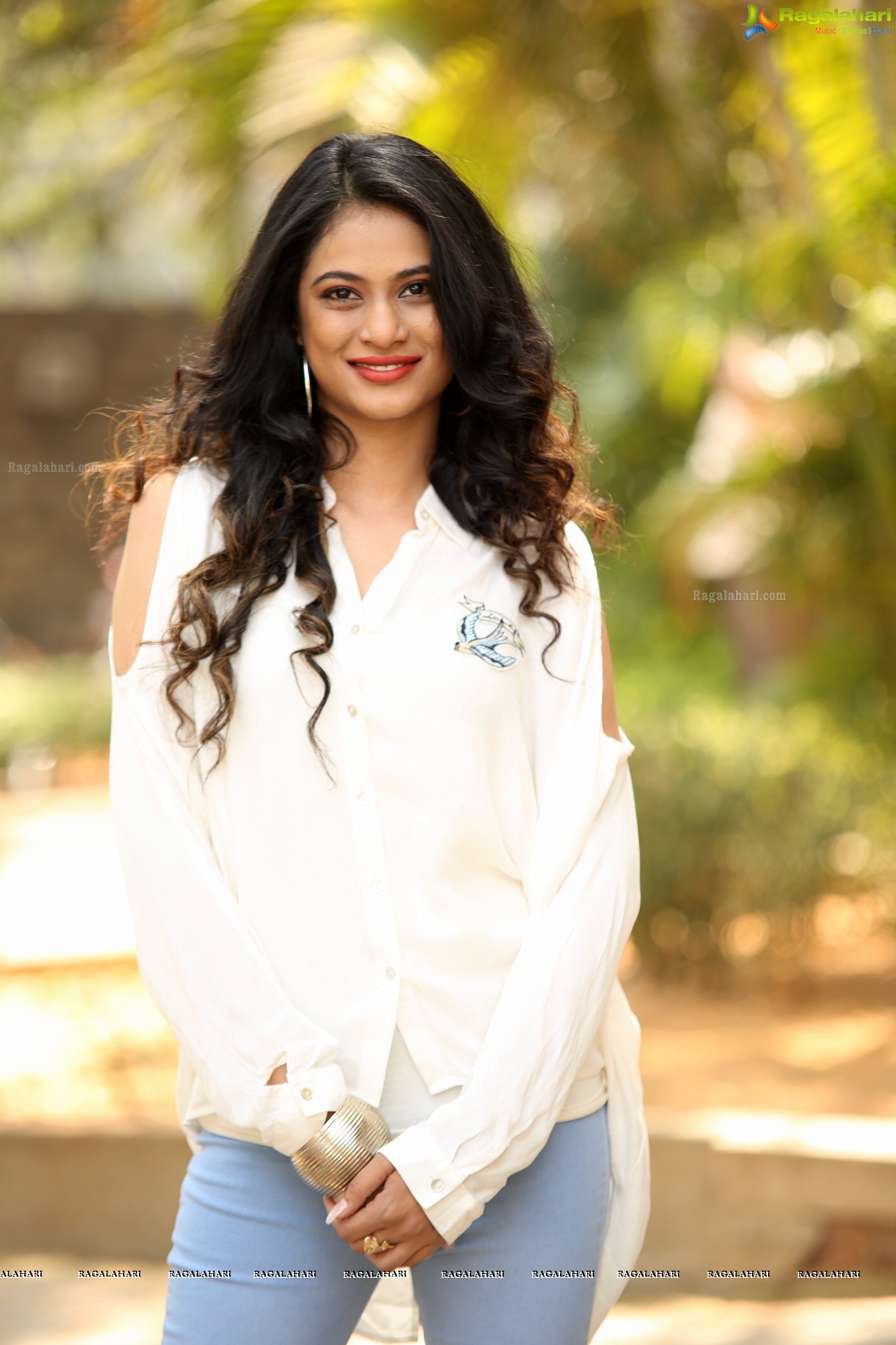 Zara Shah at Aithe 2.0 Pre-Release Event (Posters)