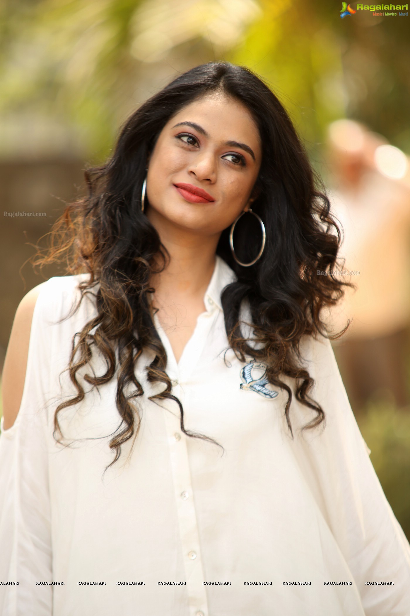 Zara Shah at Aithe 2.0 Pre-Release Event (Posters)