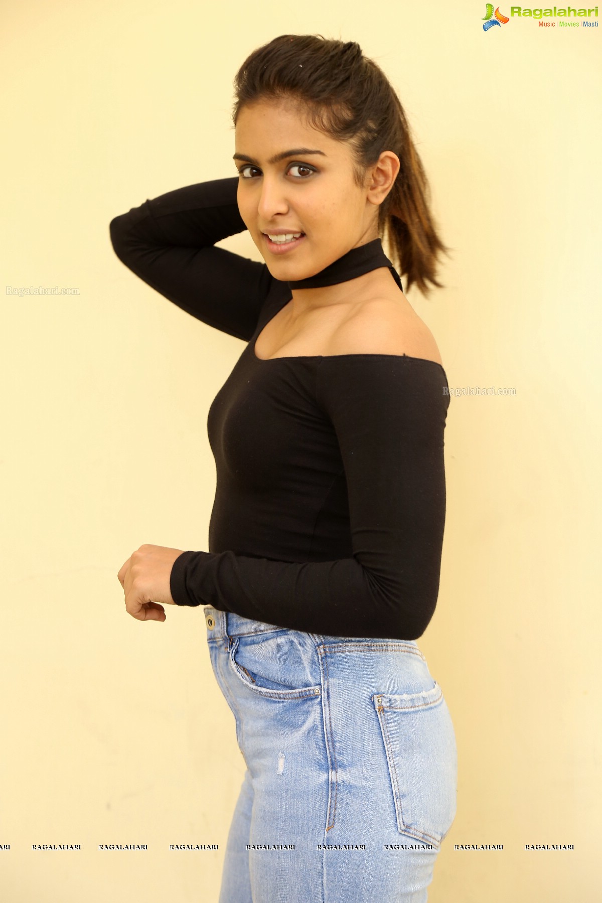 Samyuktha Hegde at Kirrak Party Success Meet