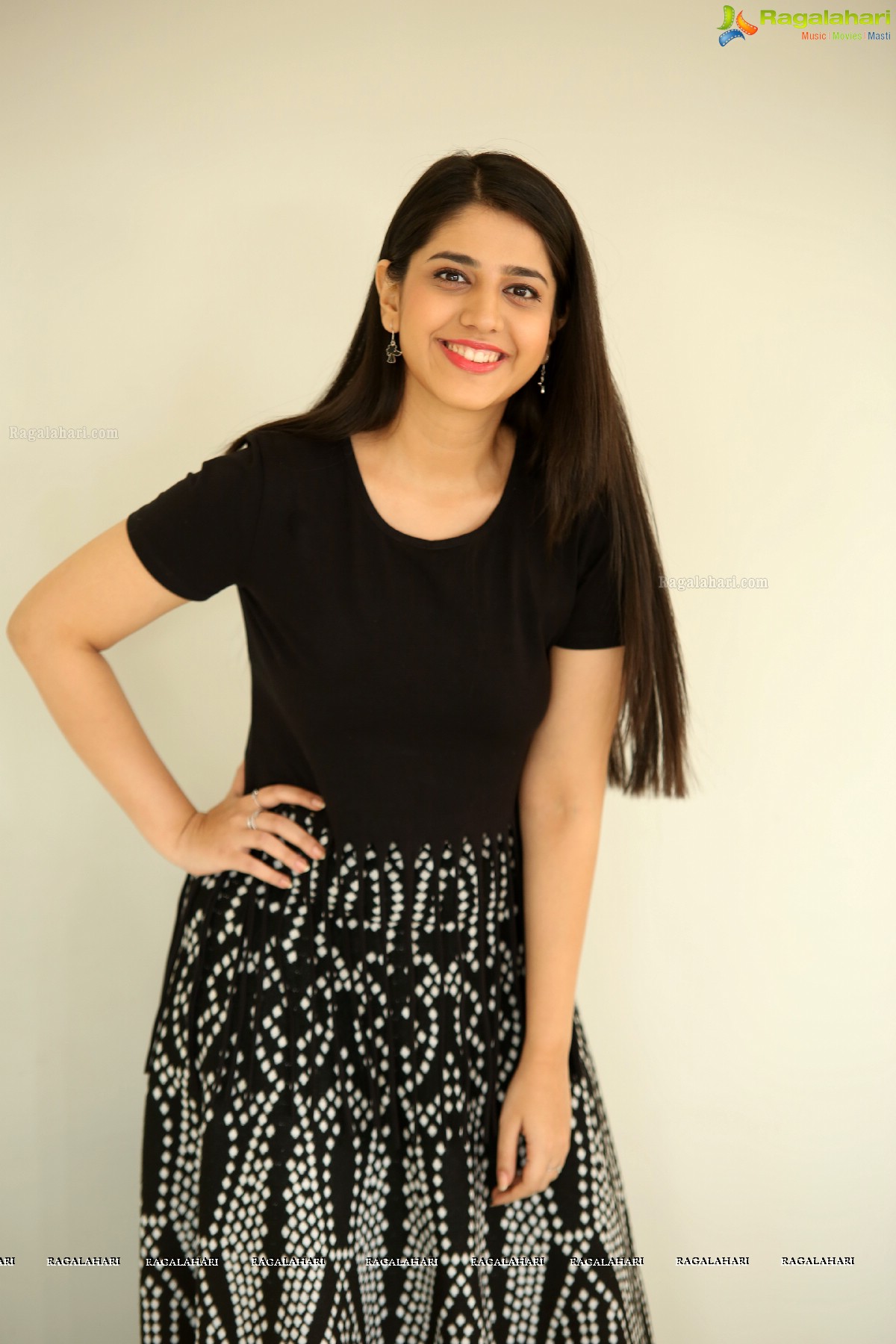 Simran Pareenja at Kirrak party Press Meet