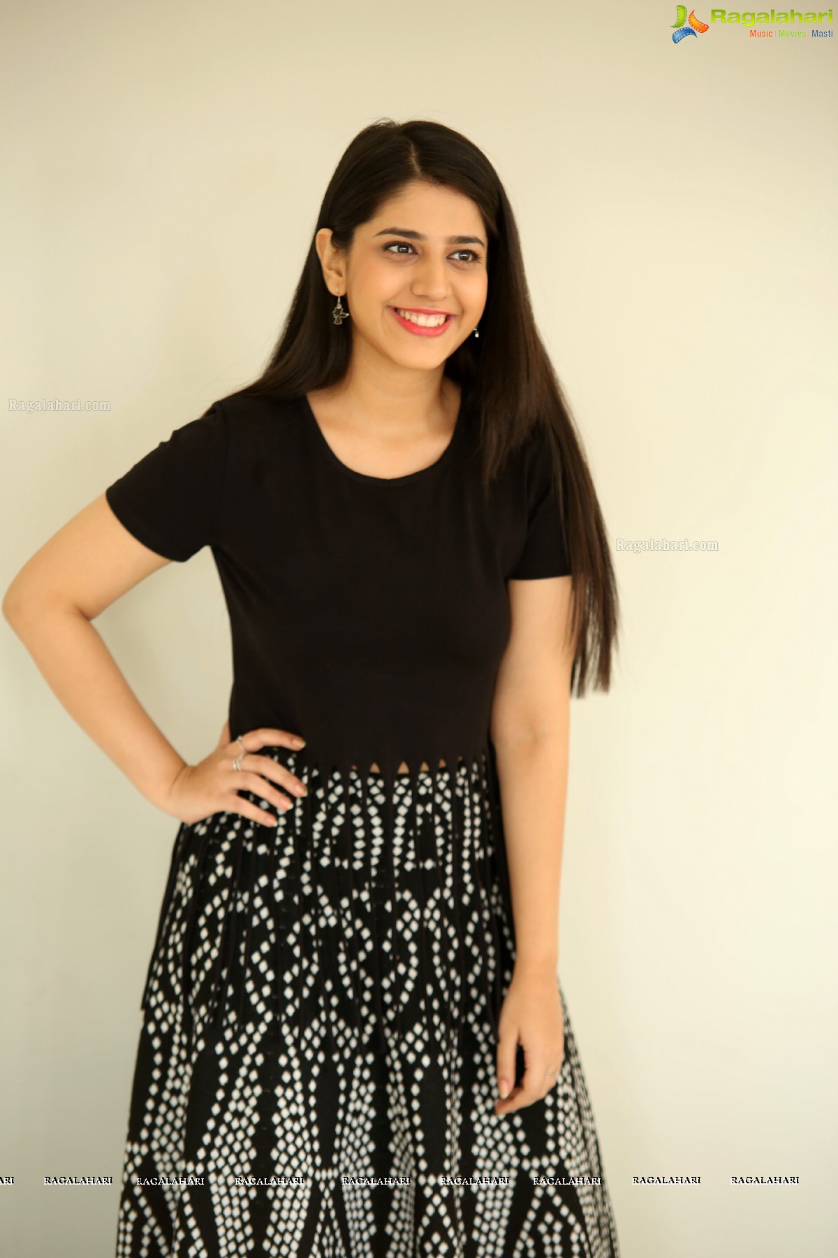 Simran Pareenja at Kirrak party Press Meet