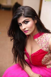 Aakanksha Manglani