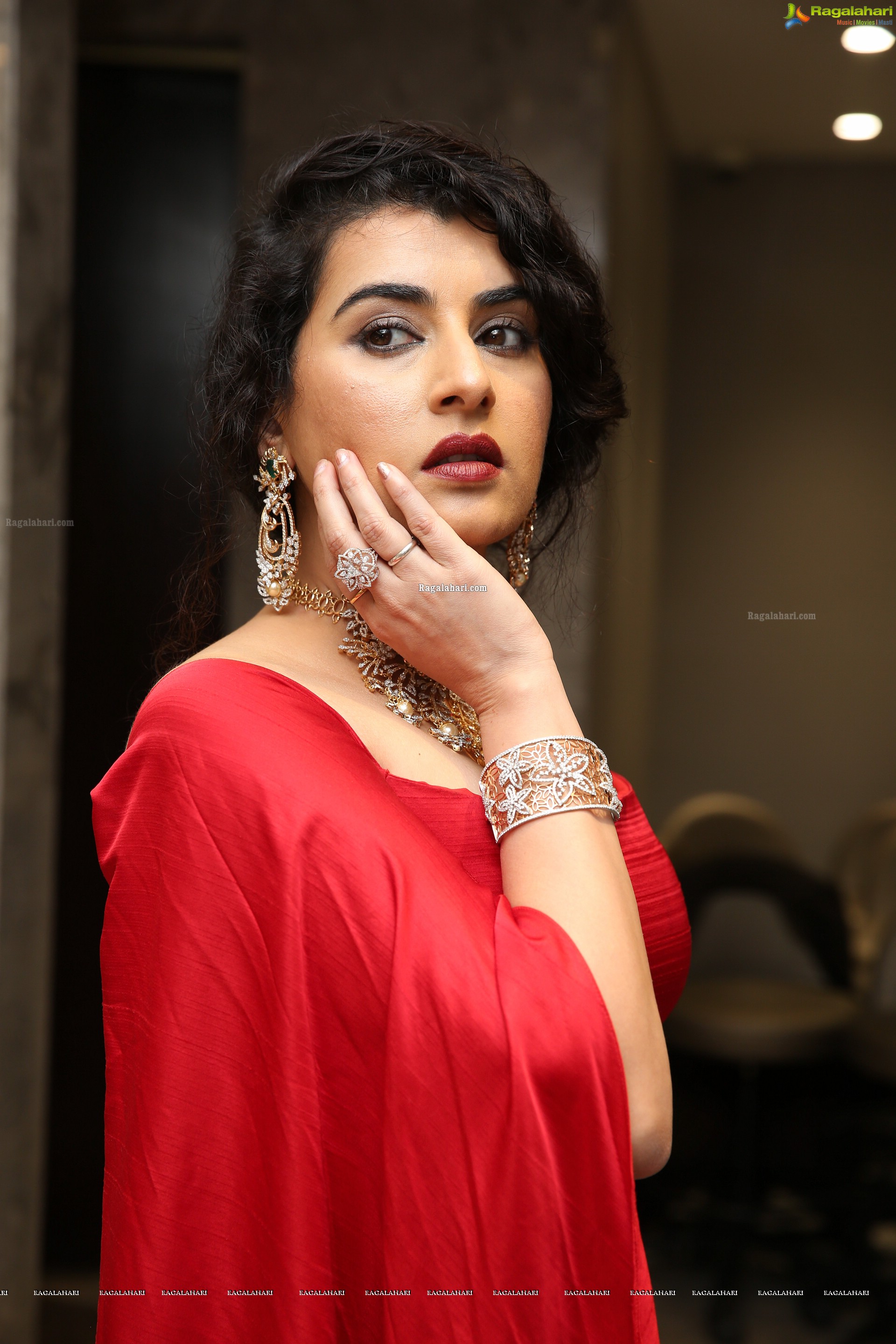 Archana Shastry @ Kalasha Fine Jewels Fashion Show - HD Gallery