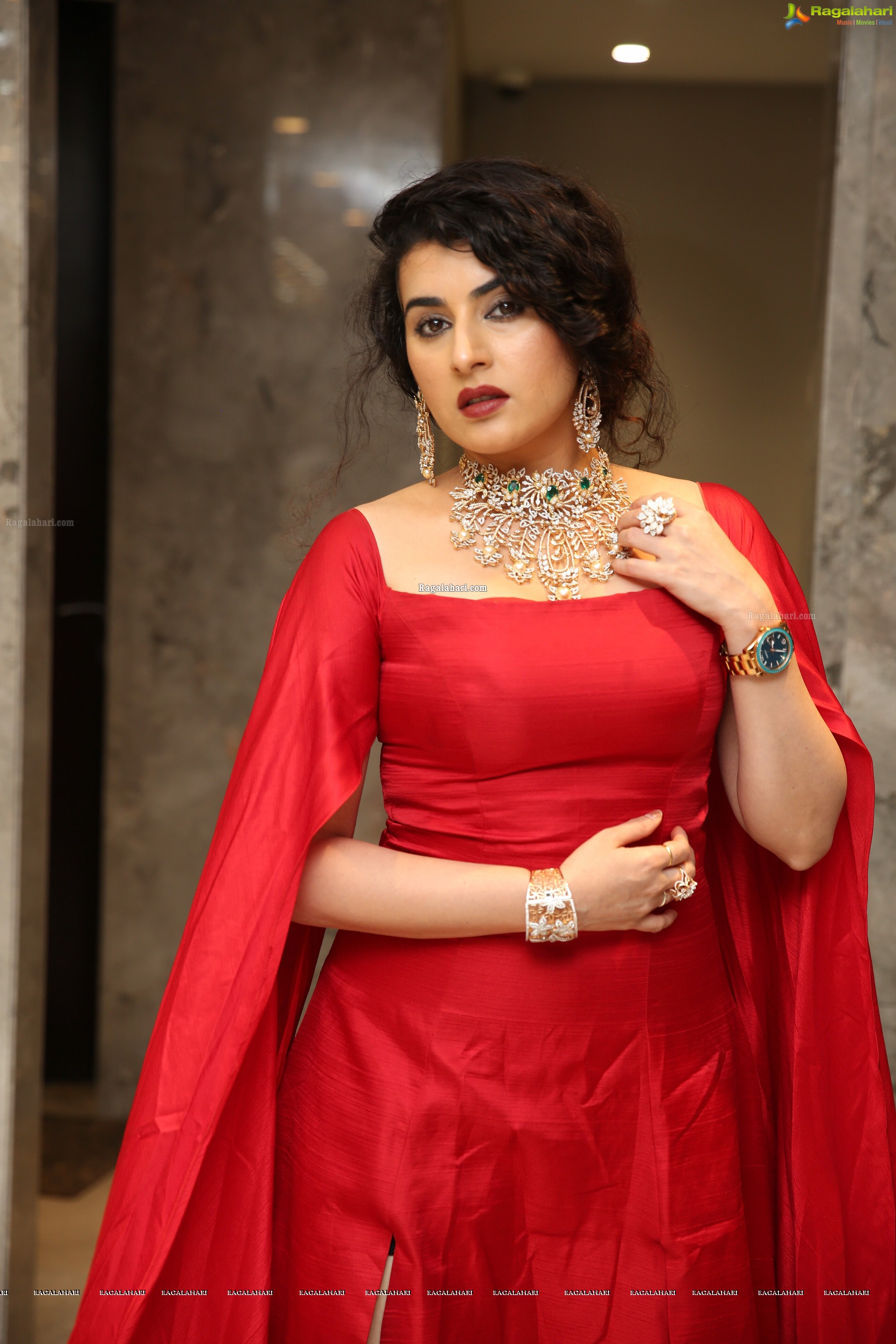 Archana Shastry @ Kalasha Fine Jewels Fashion Show - HD Gallery