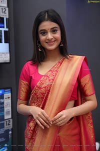 Darshana Banik 