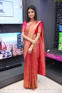 Darshana Banik 