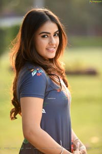 Kavya Thapar Photoshoot