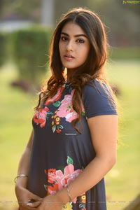 Kavya Thapar Photoshoot