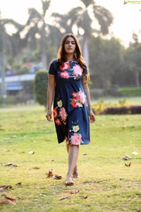 Kavya Thapar Photoshoot