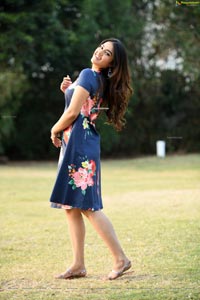 Kavya Thapar Photoshoot